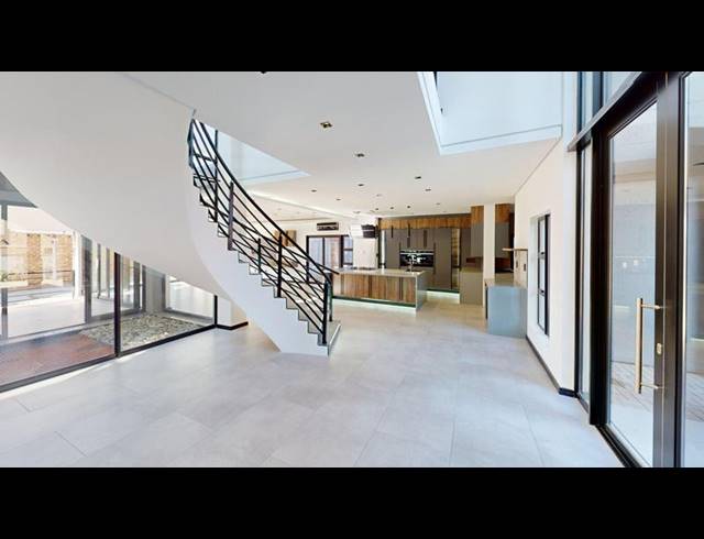 4 BEDROOM HOUSE FOR SALE IN SUNWARD PARK